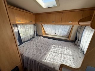 Hobby 2003 DE LUXE EASY 400 SF-thumb-17