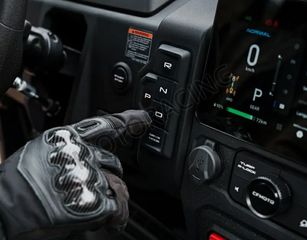 CFmoto 2026 UFORCE U6 EV-thumb-1