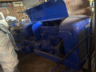 Τρακτέρ Ford 1990 ford fordson super major-thumb-1