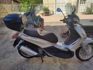 Piaggio Beverly 300i 2016
