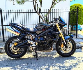 Triumph Street Triple 675 2010