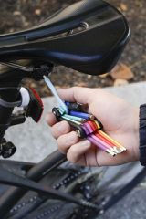Rainbow Multi Tool (CD120) / Gadgets-thumb-1