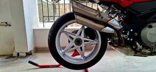 Mv Agusta Brutale 750 2007-thumb-3