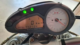 Mv Agusta Brutale 750 2007-thumb-9