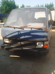 Toyota  hiace  '89-thumb-16