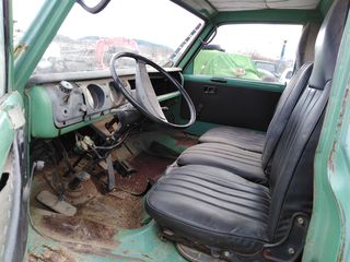 Toyota  hiace  '89-thumb-30