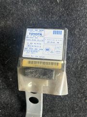 ΕΓΚΕΦΑΛΟΣ ΚΕΝΤΡΙΚΟΥ ΚΛΕΙΔΩΜΑΤΟΣ TOYOTA MR-2 2001  *PARTS4X4KOKKINIDIS* 89741-17060