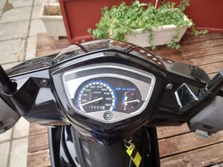 Yamaha CRYPTON-X135 2009-thumb-6
