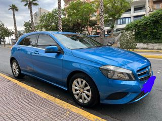 Mercedes-Benz A 180 2012