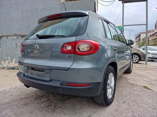 Volkswagen Tiguan 2008 TSI-thumb-4