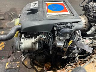 YS23 NISSAN NAVARA 2 TURBO-thumb-3