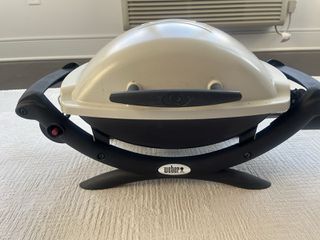 Ψησταριά Υγραερίου Weber Q 1000 Φορητή Σχάρας 43cm x 32cm