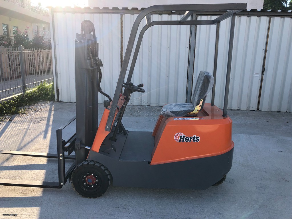 Herts 2025 LF-10 | LITE
