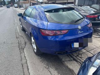 Alfa Romeo Brera 2010-thumb-3