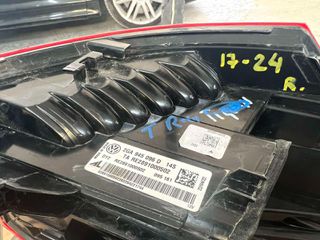 φαναρι πισω δεξιο T-ROC-thumb-1