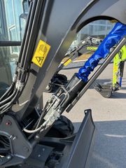 Εκσκαφέας Με Ερπύστριες Takeuchi 2026 ZE27GU 2.700kg Kubota κινητήρα ***TruckCrane***-thumb-4