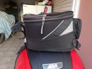 tank bag 15 l/ ανταλλαγή kai me tank bag givi 5 l
