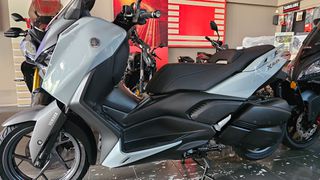 Yamaha XMAX 300 2026-thumb-6
