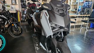 Yamaha XMAX 300 2026-thumb-14