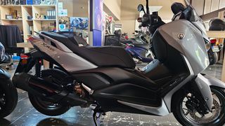 Yamaha XMAX 300 2026-thumb-15