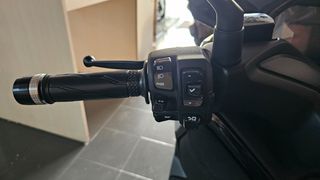 Yamaha XMAX 300 2026-thumb-27