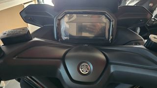 Yamaha XMAX 300 2026-thumb-28