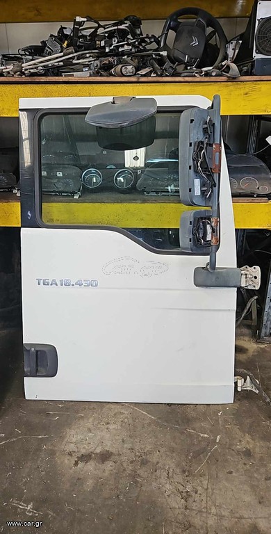 ΠΟΡΤΑ ΣΥΝΟΔΗΓΟΥ MAN TGA
