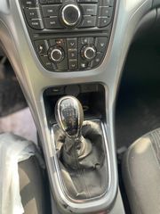 Opel Astra 2015 CDTI 1.6-thumb-8