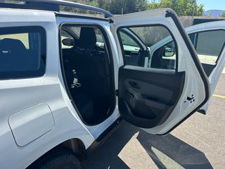 Dacia Duster 2024 4X4 DIESEL-thumb-7