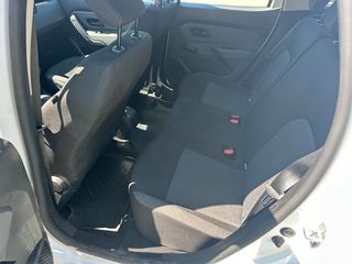 Dacia Duster 2024 4X4 DIESEL-thumb-12