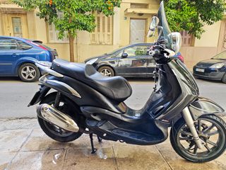Piaggio Beverly 300i Tourer 2009