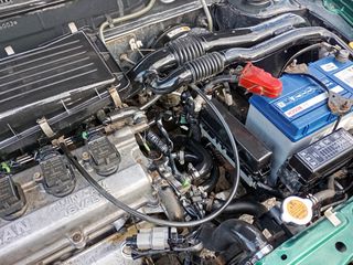 Nissan Micra 2000-thumb-36