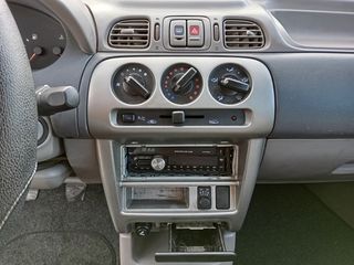 Nissan Micra 2000-thumb-26