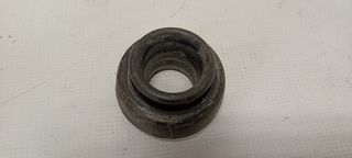 Στήριγμα ανάρτησης εμπρός από Mitsubishi Space Star - 4060A445