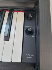 Ηλεκτρικό πιάνο YAMAHA-thumb-4