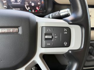 Land Rover Defender 2020 110 FIRST EDITION-thumb-30