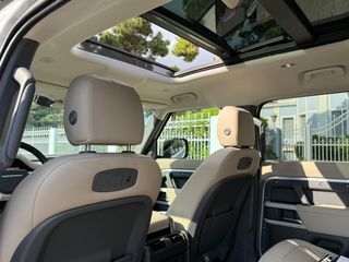 Land Rover Defender 2020 110 FIRST EDITION-thumb-14