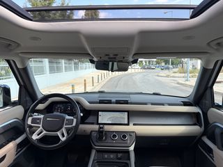 Land Rover Defender 2020 110 FIRST EDITION-thumb-17