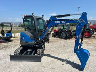 Εκσκαφέας Με Ερπύστριες 2025 R32 PRO / 3.5 TN / KUBOTA ΚΙΝΗΤΗΡΑ-thumb-5