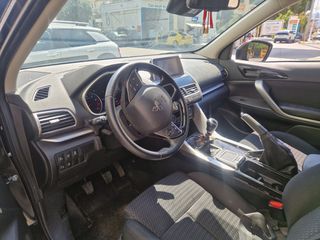Mitsubishi Eclipse Cross 2020-thumb-4