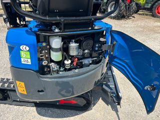 Εκσκαφέας Με Ερπύστριες 2025 R15 / KUBOTA  ΚΙΝΗΤΗΡΑ-thumb-26