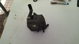Δοχείο Πλήρωσης Subaru Forester-Impreza 45150FE000 μεταχειρισμένο καινούργιο κάνει 100 και το δίνουμε 60 (Η τιμή είναι ενδεικτική)