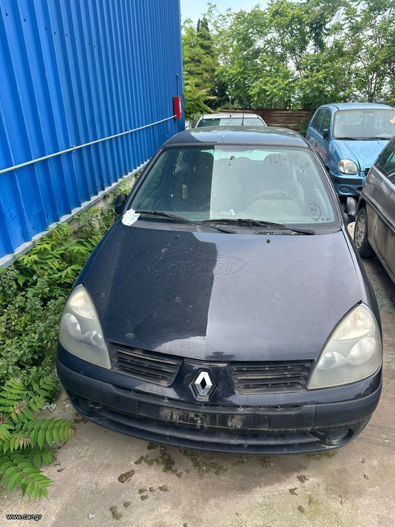 Renault Clio '05