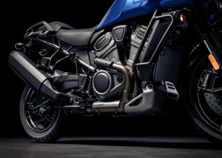 Harley Davidson Pan America 2025 Απόκτησε τη δική σου Harley με χρηματοδότηση ως 48 μήνες-thumb-5