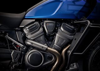 Harley Davidson Pan America 2025 Απόκτησε τη δική σου Harley με χρηματοδότηση ως 48 μήνες-thumb-9