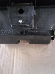 κονσόλα από TOYOTA COROLLA χρονολογία 2002 έως 2006 τιμή 60€ + ΦΠΑ αποστολή σε όλη την Ελλάδα-thumb-2