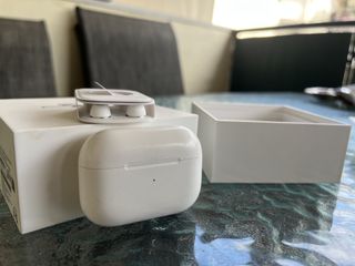 Apple AirPods Pro 2