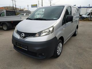 Nissan NV 200 2017