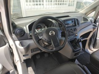 Nissan NV 200 2017-thumb-19