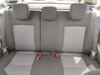 Suzuki Vitara 2015 1.6 DDiS-thumb-22